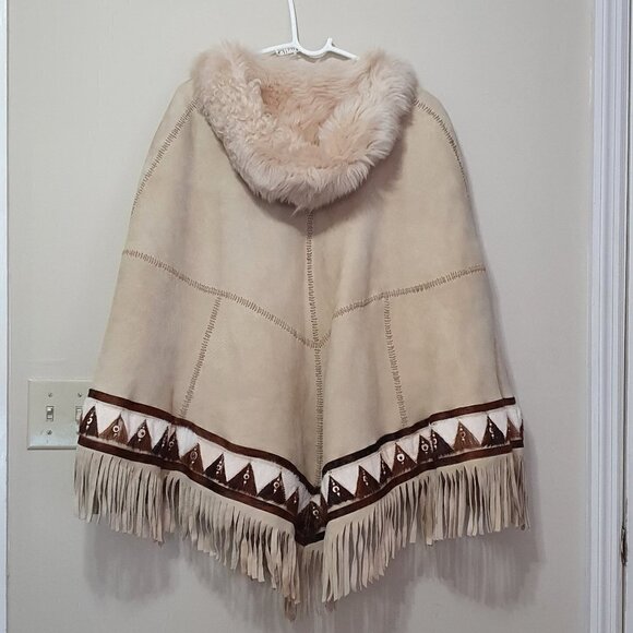 NEW Ralph Lauren 100% Shearling Hooded Poncho - Picture 12 of 12